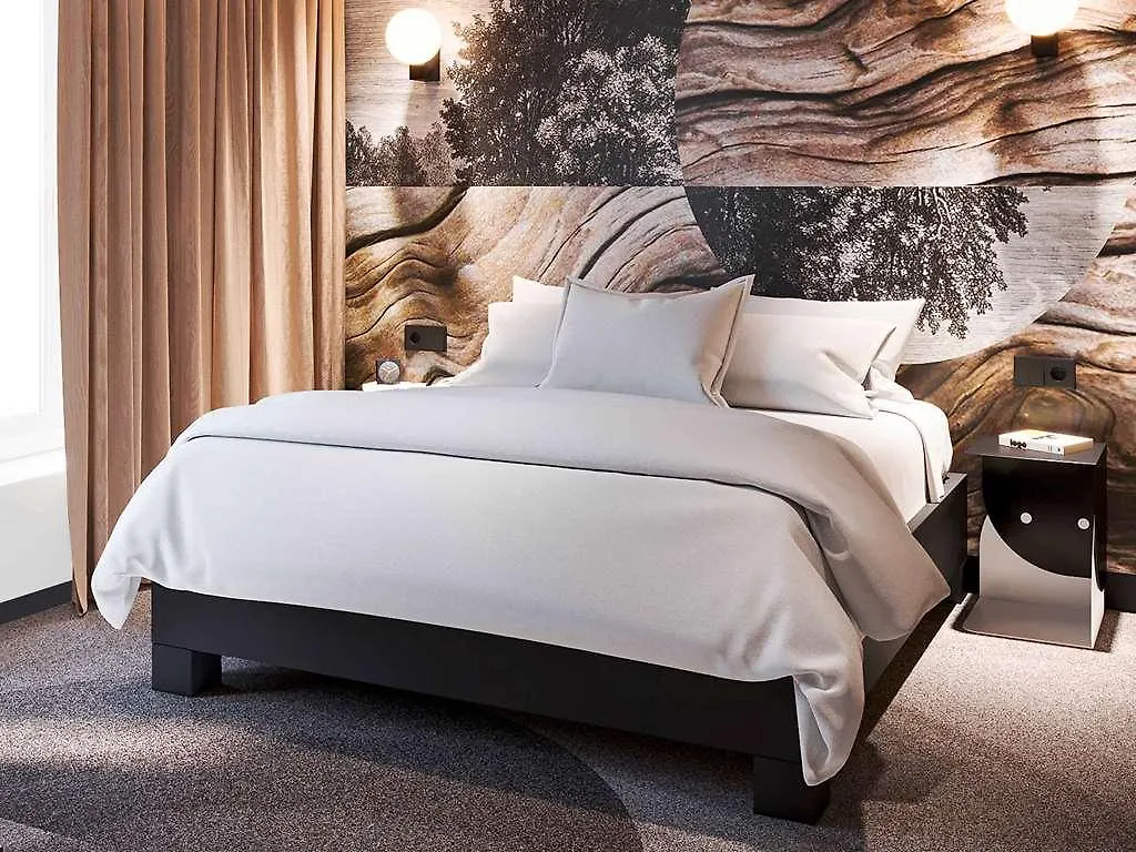Ibis Styles Paris Montmartre Batignolles Hotel 3*,