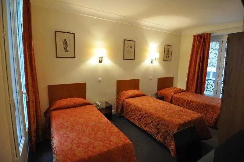 Ibis Styles Paris Montmartre Batignolles Hotel 3*,  France